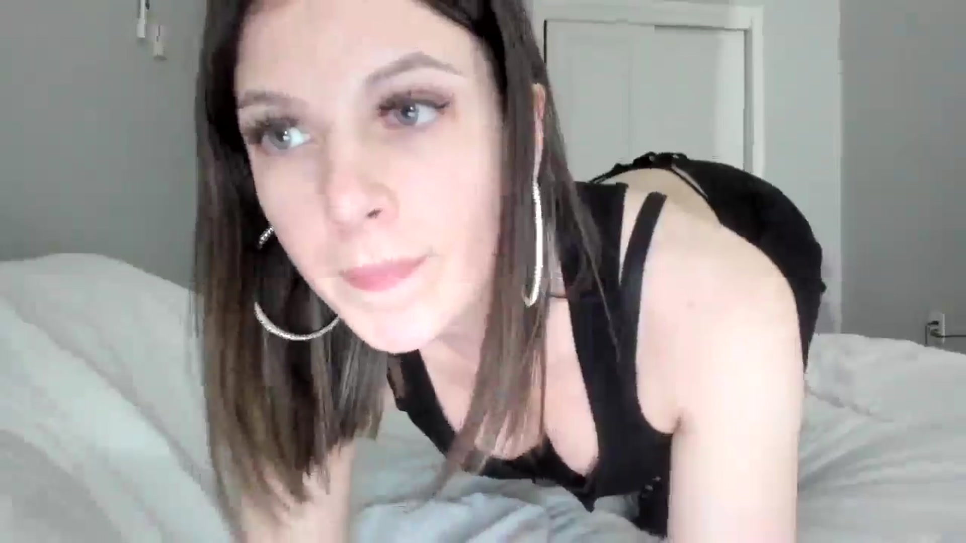 Gallery image thumbnail from Bharbiedoll's myfreecams stream on, 03/26/2026, 23:57 image 7 of 20