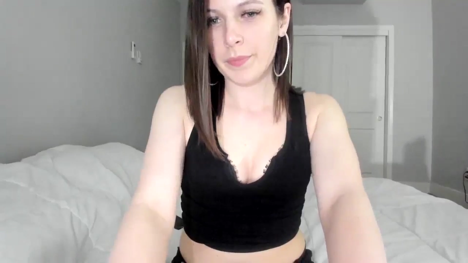 Gallery image thumbnail from Bharbiedoll's myfreecams stream on, 03/26/2026, 23:57 image 17 of 20
