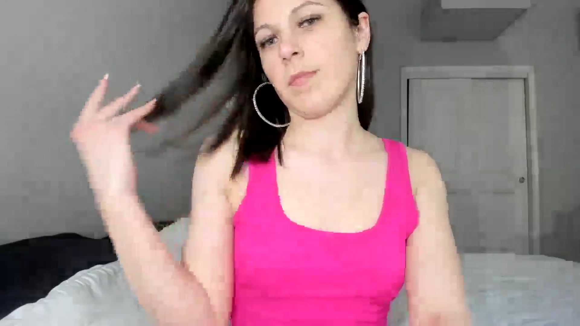 Gallery image thumbnail from Bharbiedoll's myfreecams stream on, 03/27/2026, 20:49 image 4 of 20