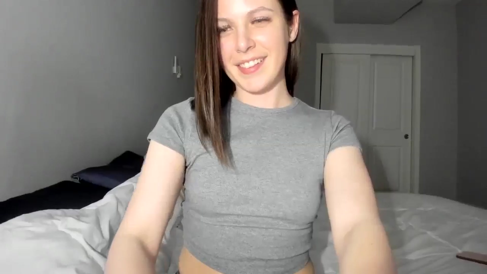 Gallery image thumbnail from Bharbiedoll's myfreecams stream on, 04/08/2026, 24:01 image 11 of 20