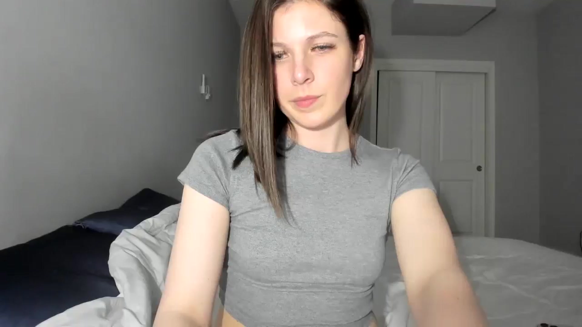 Gallery image thumbnail from Bharbiedoll's myfreecams stream on, 04/08/2026, 24:41 image 3 of 20
