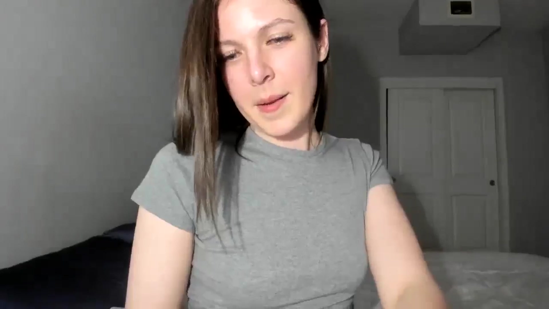 Gallery image thumbnail from Bharbiedoll's myfreecams stream on, 04/08/2026, 24:41 image 10 of 20