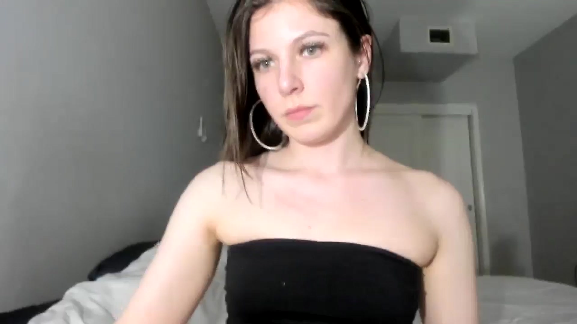 Gallery image thumbnail from Bharbiedoll's myfreecams stream on, 04/09/2026, 23:20 image 18 of 20