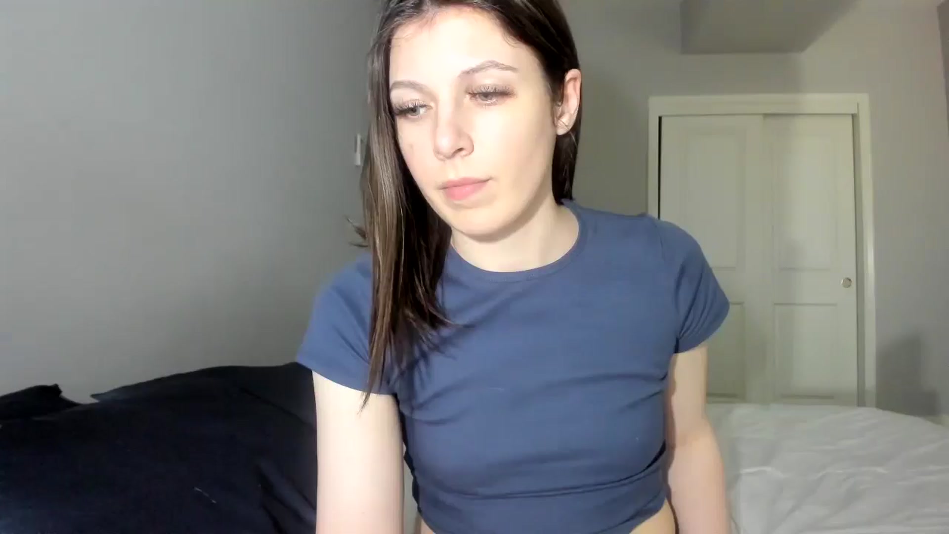 Gallery image thumbnail from Bharbiedoll's myfreecams stream on, 04/14/2026, 01:12 image 8 of 20