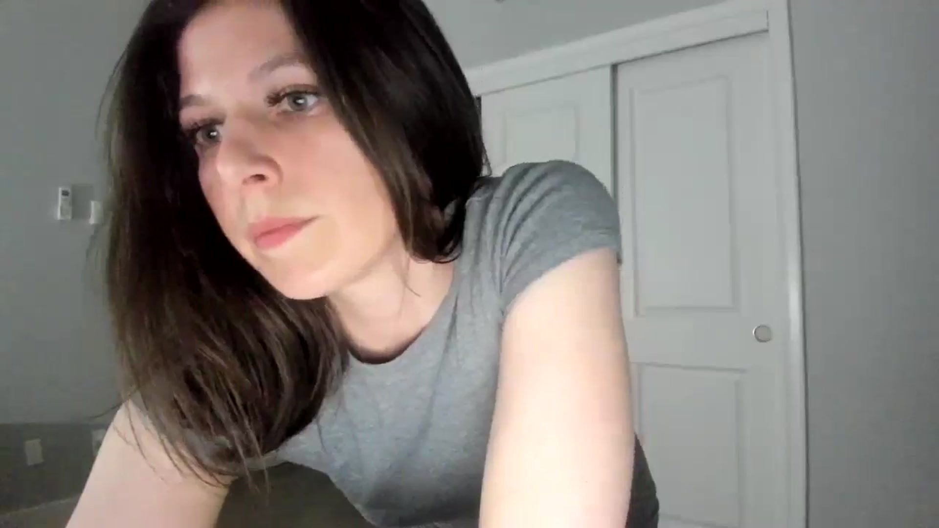 Gallery image thumbnail from Bharbiedoll's myfreecams stream on, 05/07/2026, 24:01 image 16 of 20