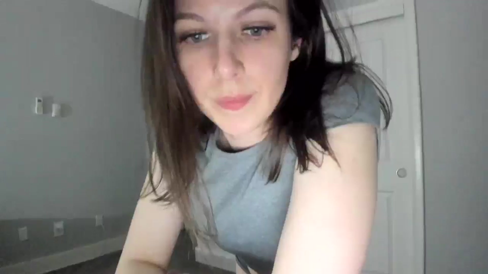 Gallery image thumbnail from Bharbiedoll's myfreecams stream on, 05/07/2026, 24:01 image 14 of 20