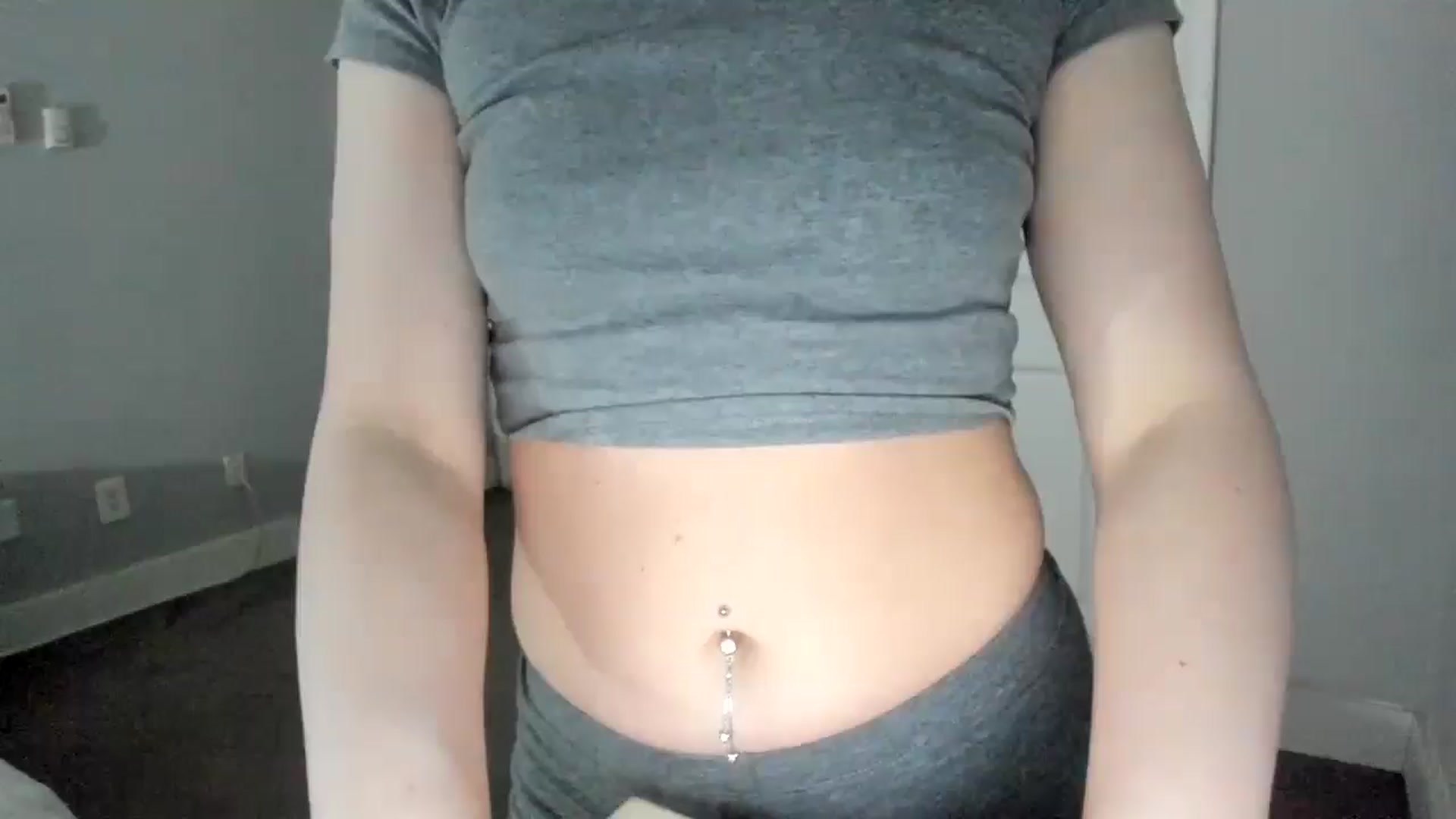 Gallery image thumbnail from Bharbiedoll's myfreecams stream on, 05/07/2026, 01:39 image 18 of 20