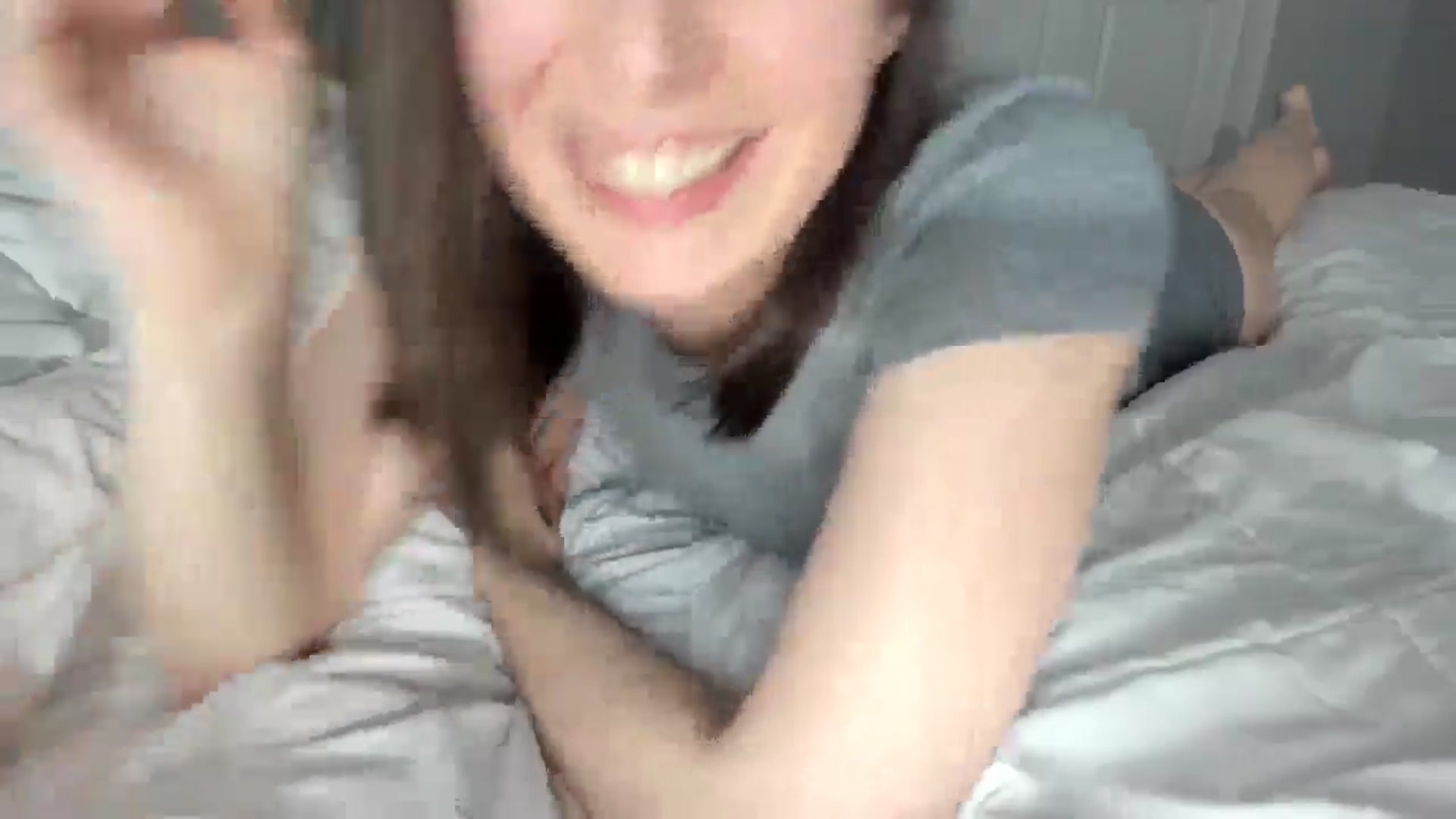 Gallery image thumbnail from Bharbiedoll's myfreecams stream on, 05/07/2026, 01:39 image 7 of 20