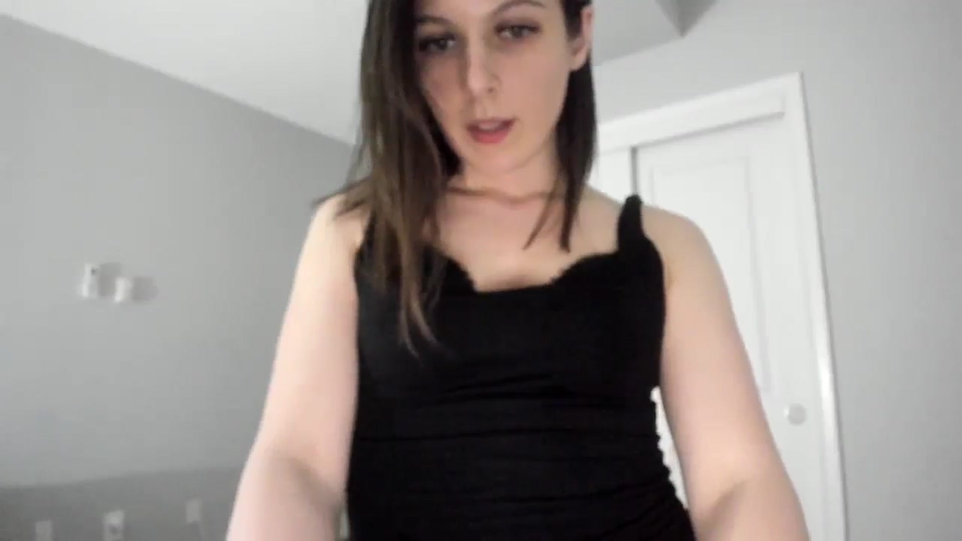 Gallery image thumbnail from Bharbiedoll's myfreecams stream on, 05/08/2026, 02:59 image 7 of 20