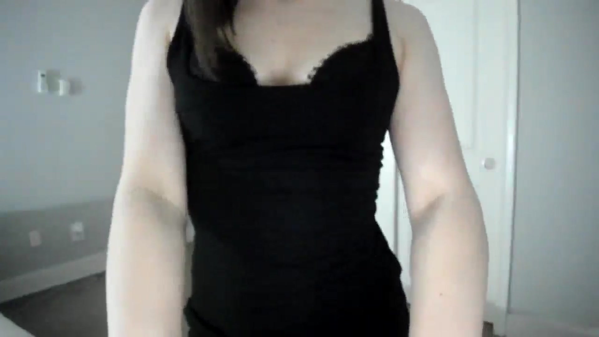 Gallery image thumbnail from Bharbiedoll's myfreecams stream on, 05/08/2026, 02:59 image 5 of 20