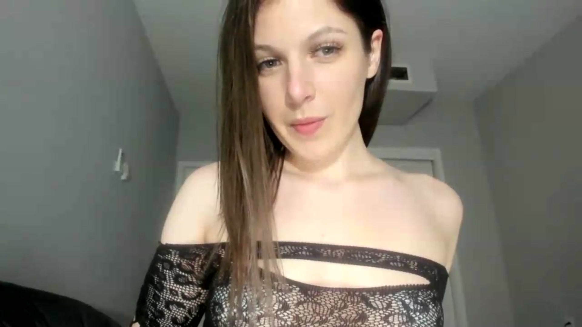Gallery image thumbnail from Bharbiedoll's myfreecams stream on, 05/31/2026, 24:10 image 6 of 20