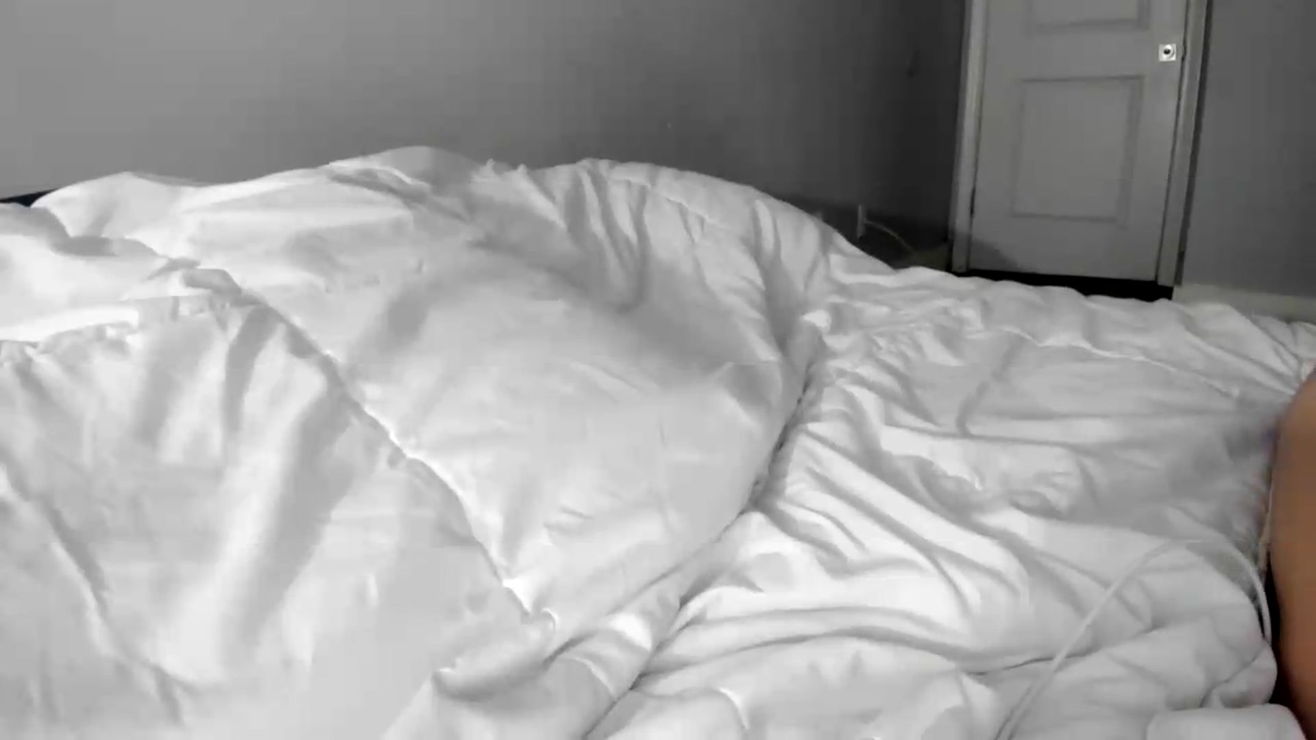 Gallery image thumbnail from Bharbiedoll's myfreecams stream on, 06/08/2026, 19:54 image 15 of 20