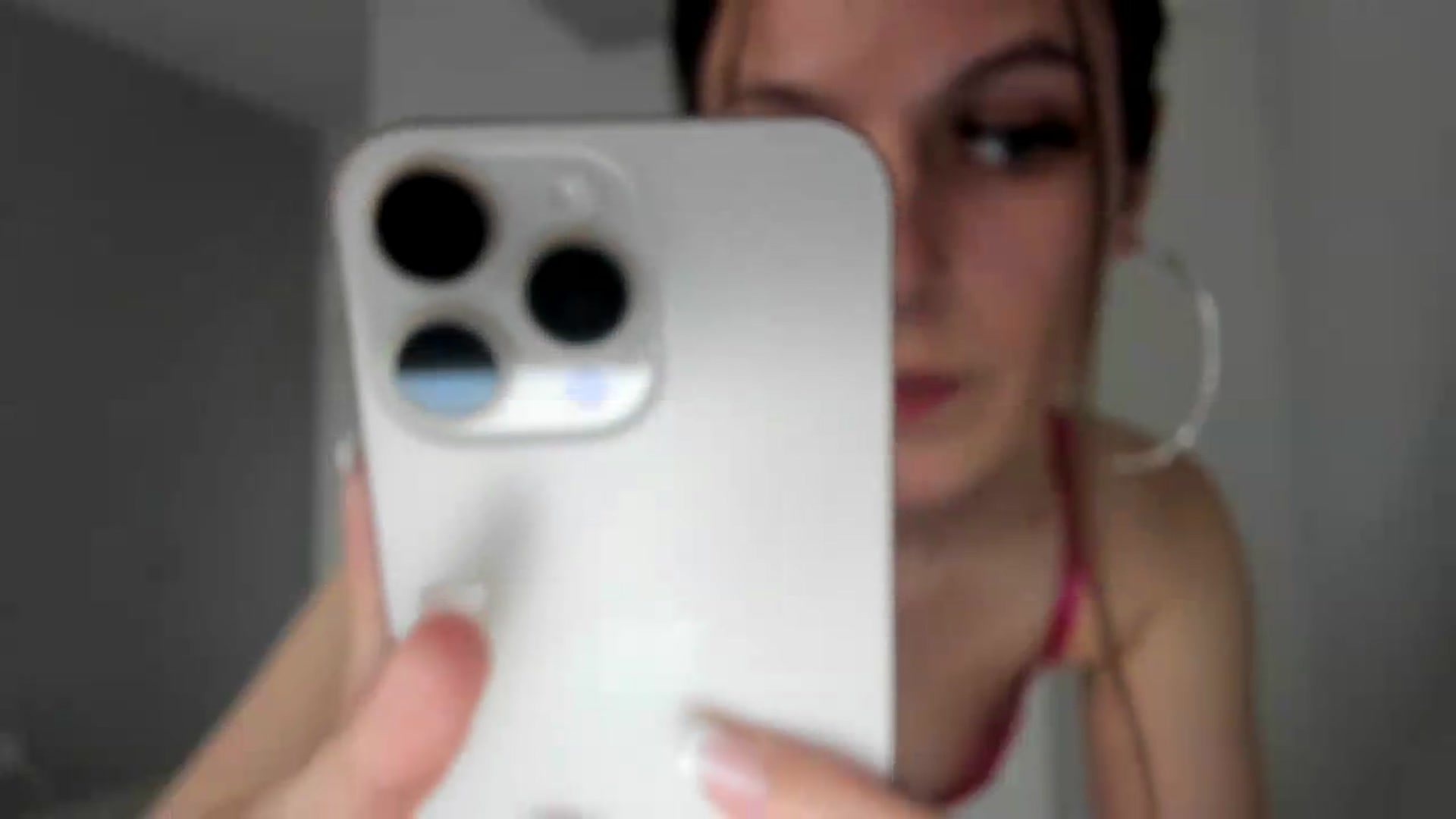 Gallery image thumbnail from Bharbiedoll's myfreecams stream on, 06/27/2026, 23:17 image 19 of 20