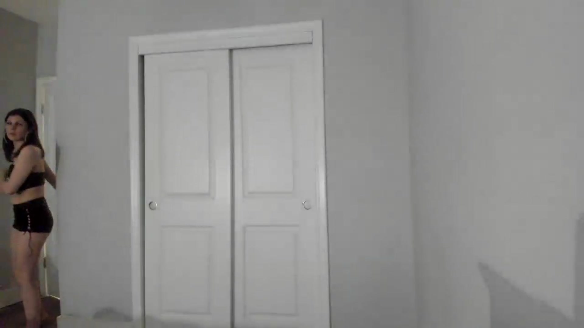 Gallery image thumbnail from Bharbiedoll's myfreecams stream on, 07/08/2026, 02:49 image 4 of 20