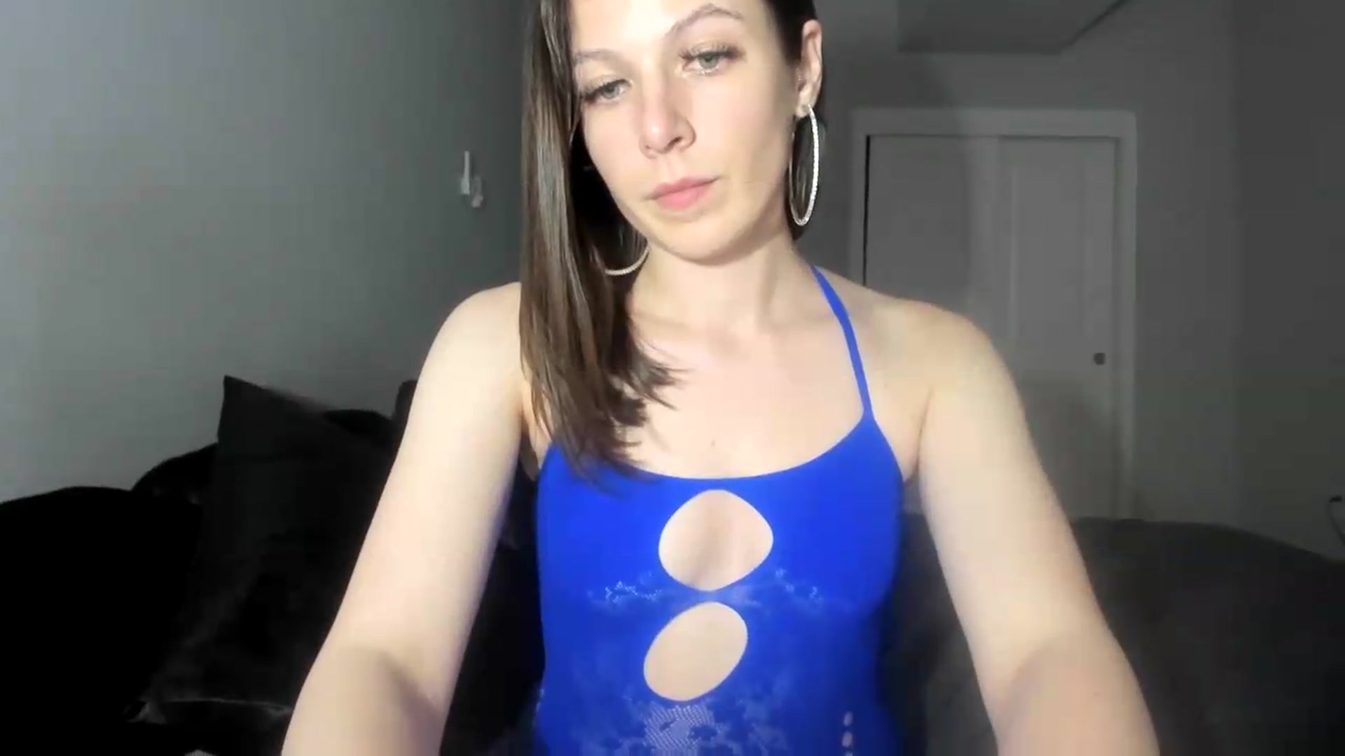 Gallery image thumbnail from Bharbiedoll's myfreecams stream on, 07/12/2026, 04:00 image 16 of 20