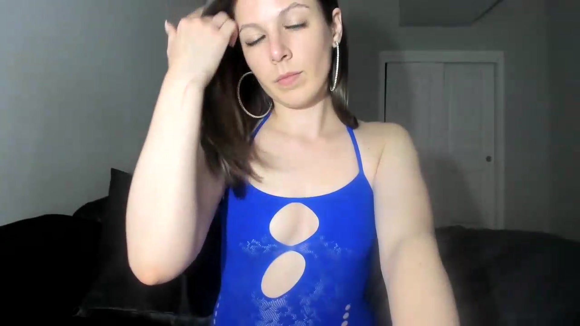 Gallery image thumbnail from Bharbiedoll's myfreecams stream on, 07/12/2026, 04:00 image 19 of 20