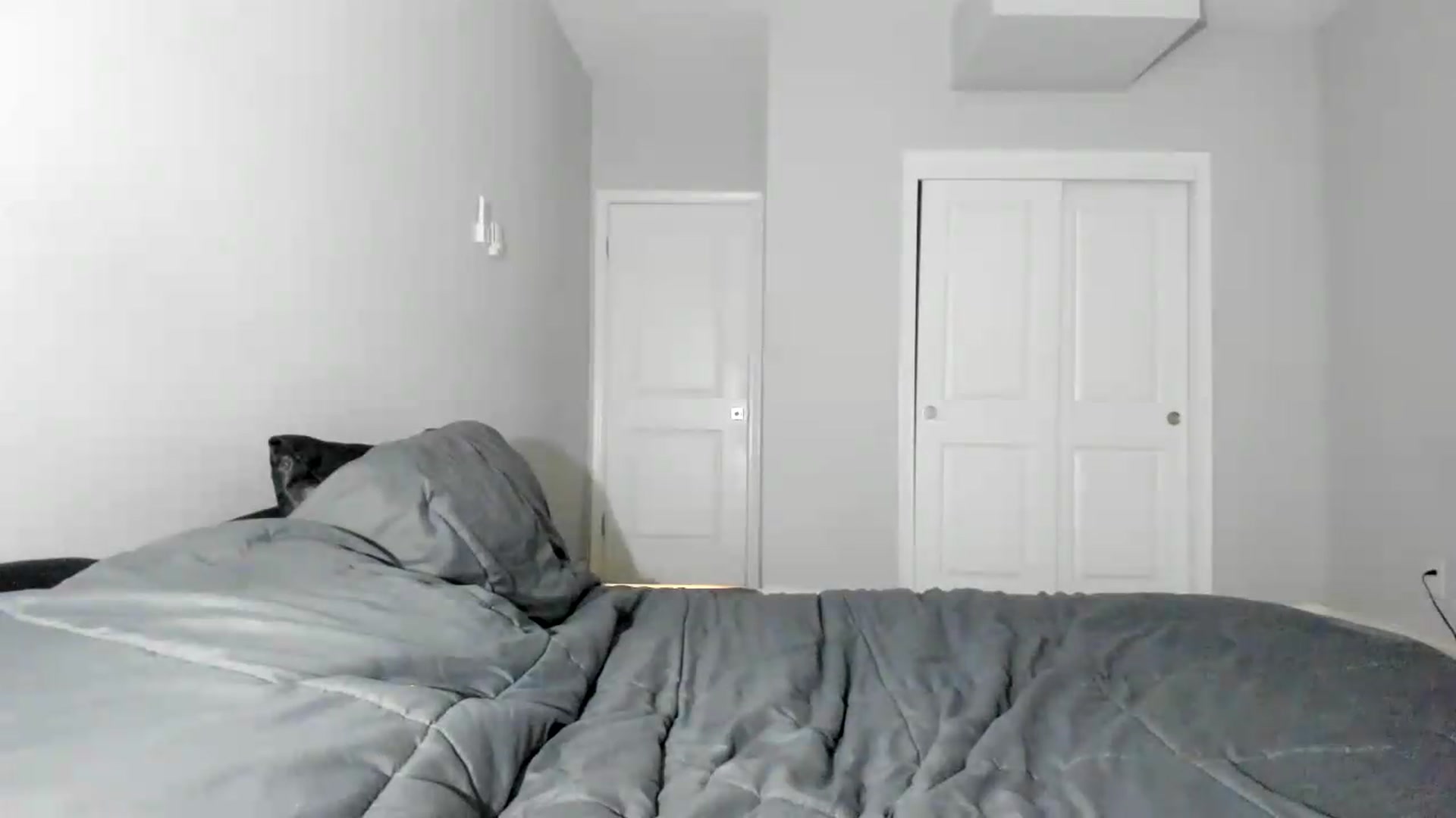 Gallery image thumbnail from Bharbiedoll's myfreecams stream on, 08/31/2026, 04:20 image 18 of 20
