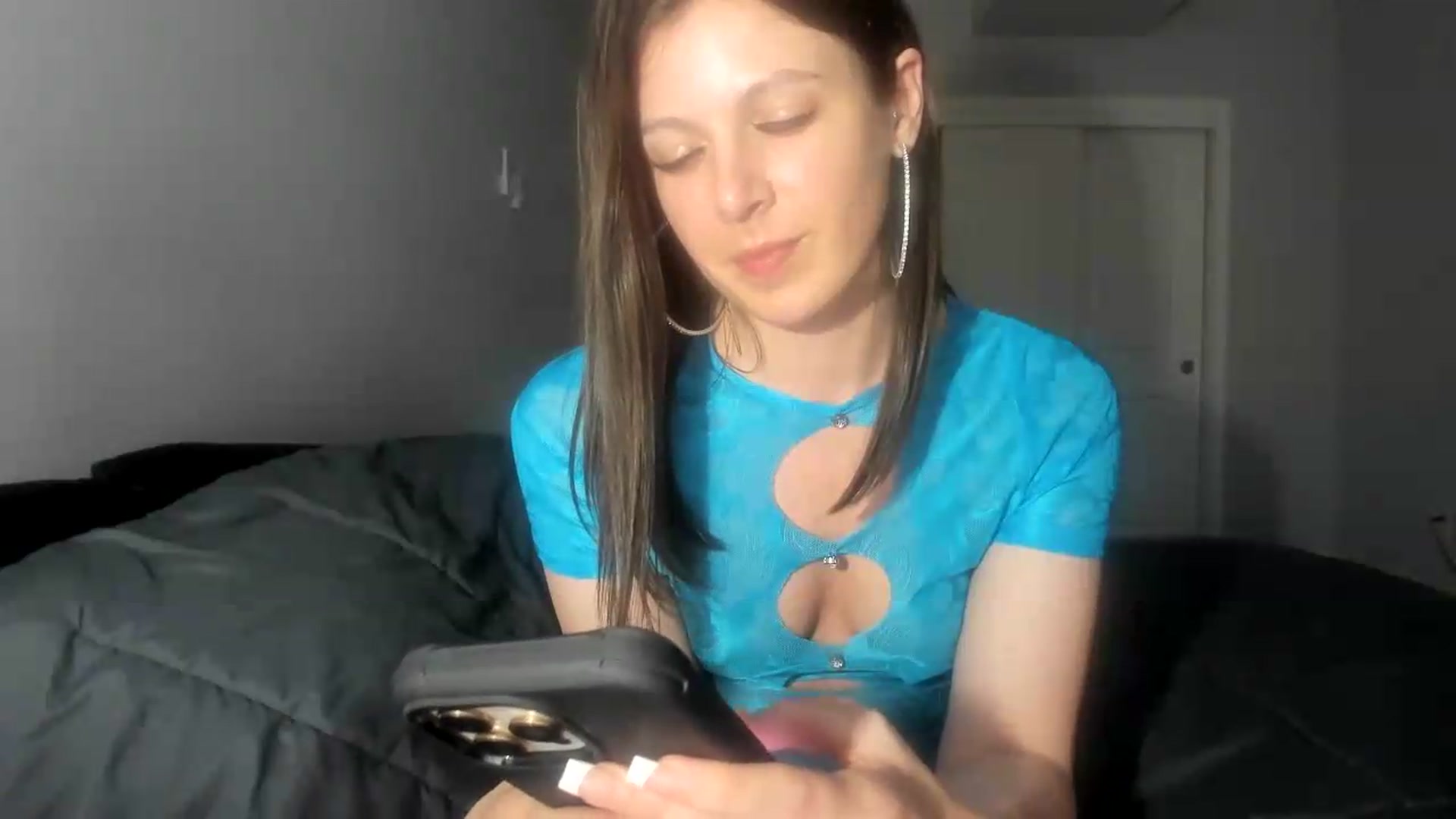 Gallery image thumbnail from Bharbiedoll's myfreecams stream on, 09/08/2026, 03:43 image 19 of 20