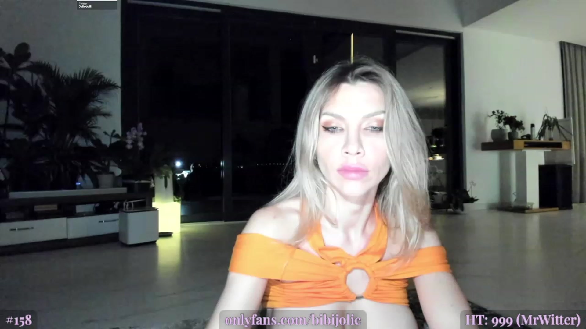 Gallery image thumbnail from BiBiSan's myfreecams stream on, 07/21/2023, 01:55 image 11 of 20