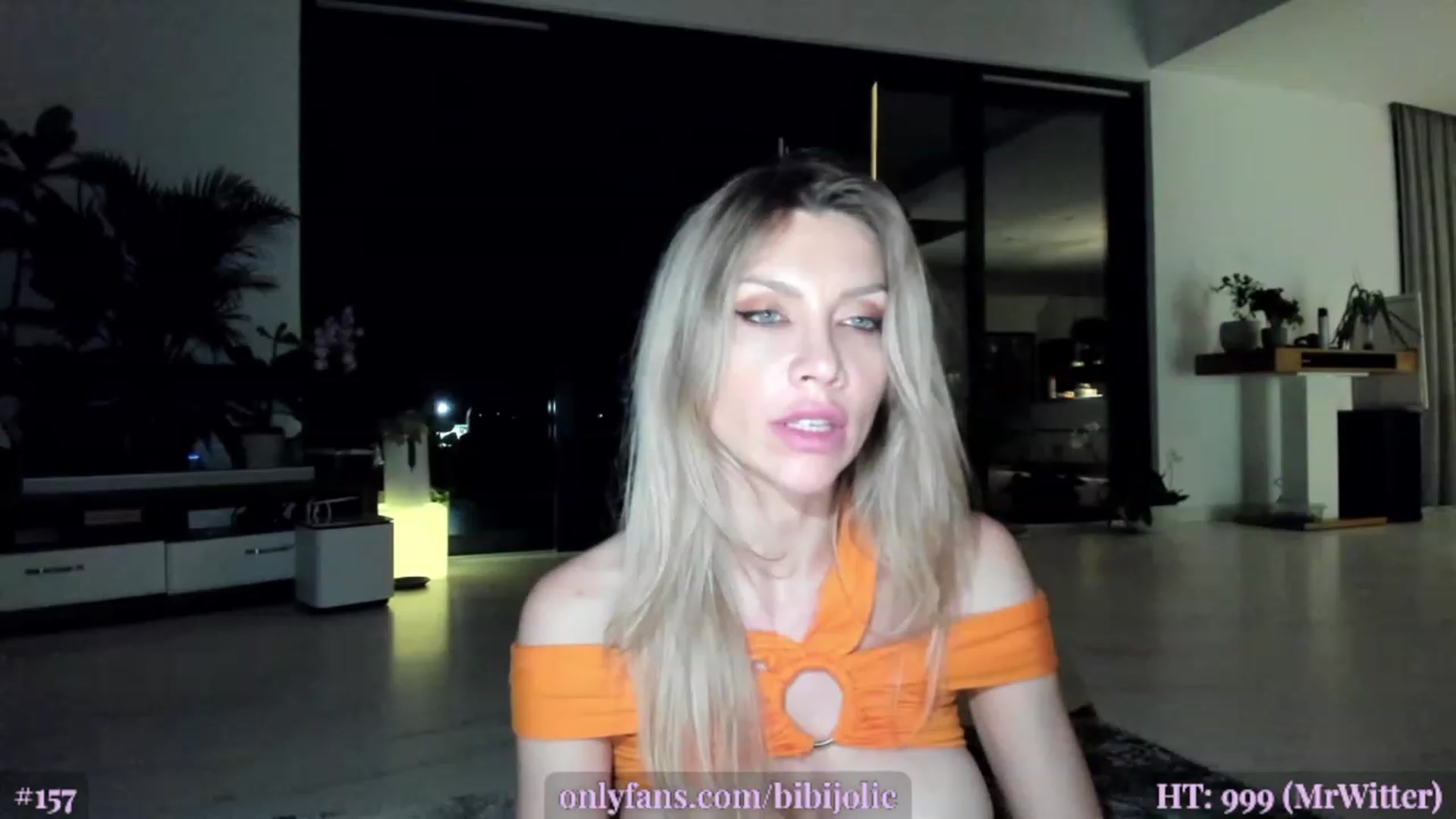 Gallery image thumbnail from BiBiSan's myfreecams stream on, 07/21/2023, 01:55 image 12 of 20