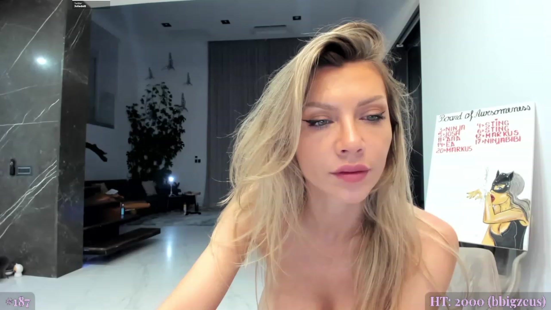 Gallery image thumbnail from BiBiSan's myfreecams stream on, 07/25/2023, 24:27 image 16 of 20