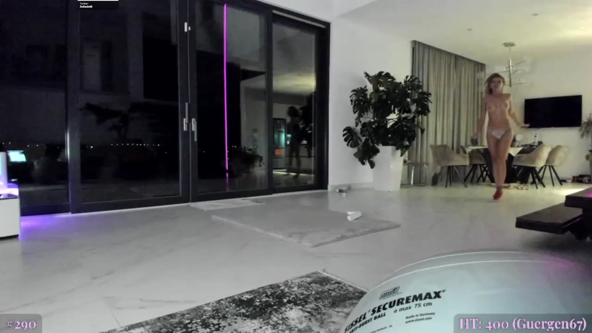 Gallery image thumbnail from BiBiSan's myfreecams stream on, 09/15/2023, 01:02 image 2 of 20