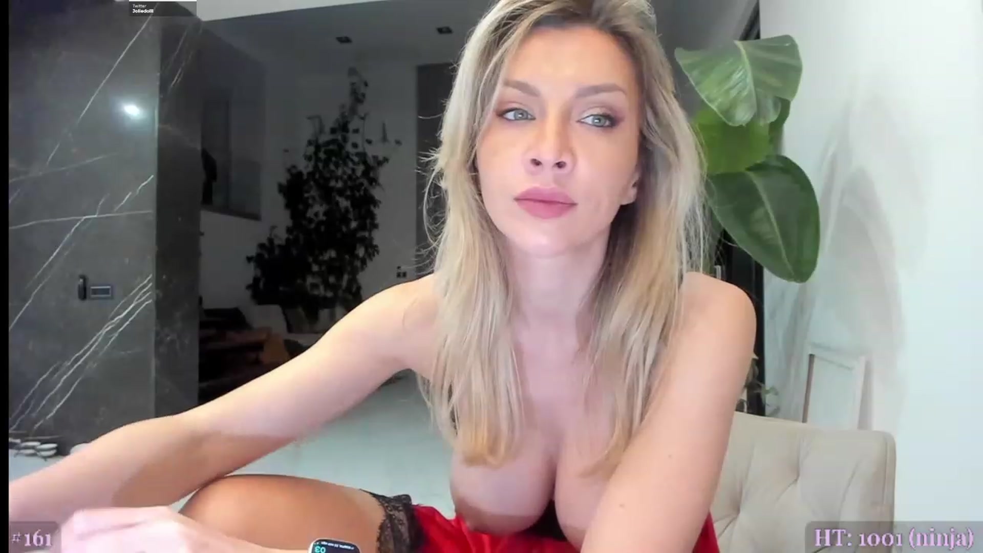 Gallery image thumbnail from BiBiSan's myfreecams stream on, 03/13/2024, 24:59 image 19 of 20