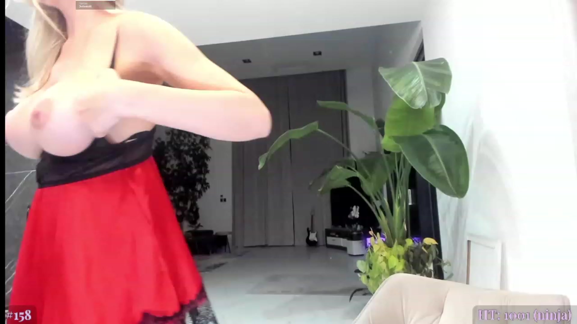 Gallery image thumbnail from BiBiSan's myfreecams stream on, 03/13/2024, 02:05 image 3 of 20