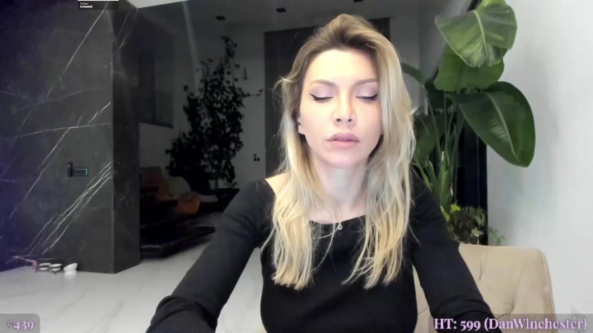 Gallery image thumbnail from BiBiSan's myfreecams stream on, 03/28/2024, 01:42 image 5 of 20