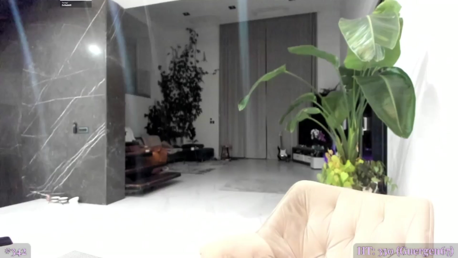 Gallery image thumbnail from BiBiSan's myfreecams stream on, 03/29/2024, 23:11 image 17 of 20