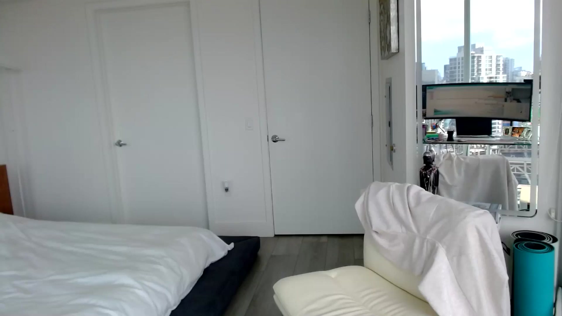 Gallery image thumbnail from BiRTHDAY_B00M's myfreecams stream on, 09/18/2024, 21:43 image 13 of 20