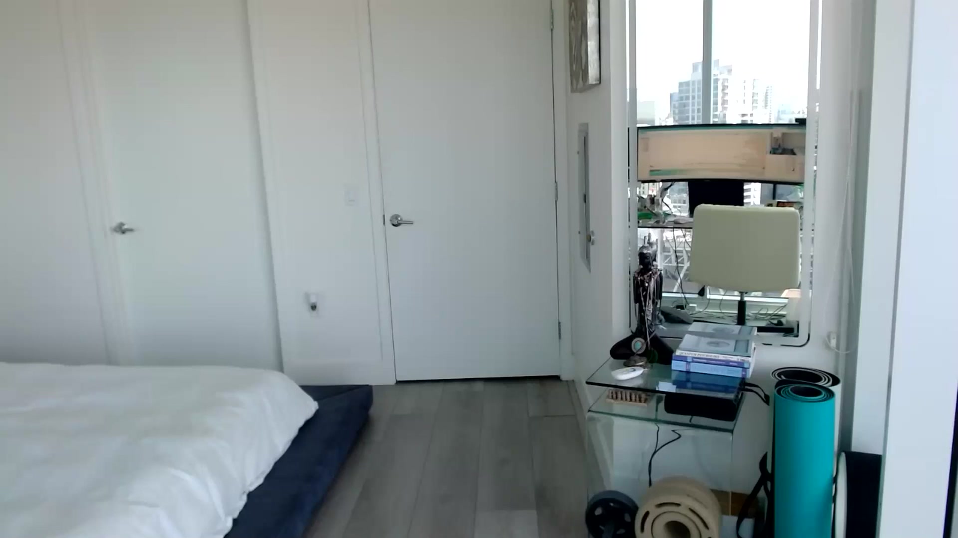 Gallery image thumbnail from BiRTHDAY_B00M's myfreecams stream on, 09/19/2024, 22:24 image 8 of 20
