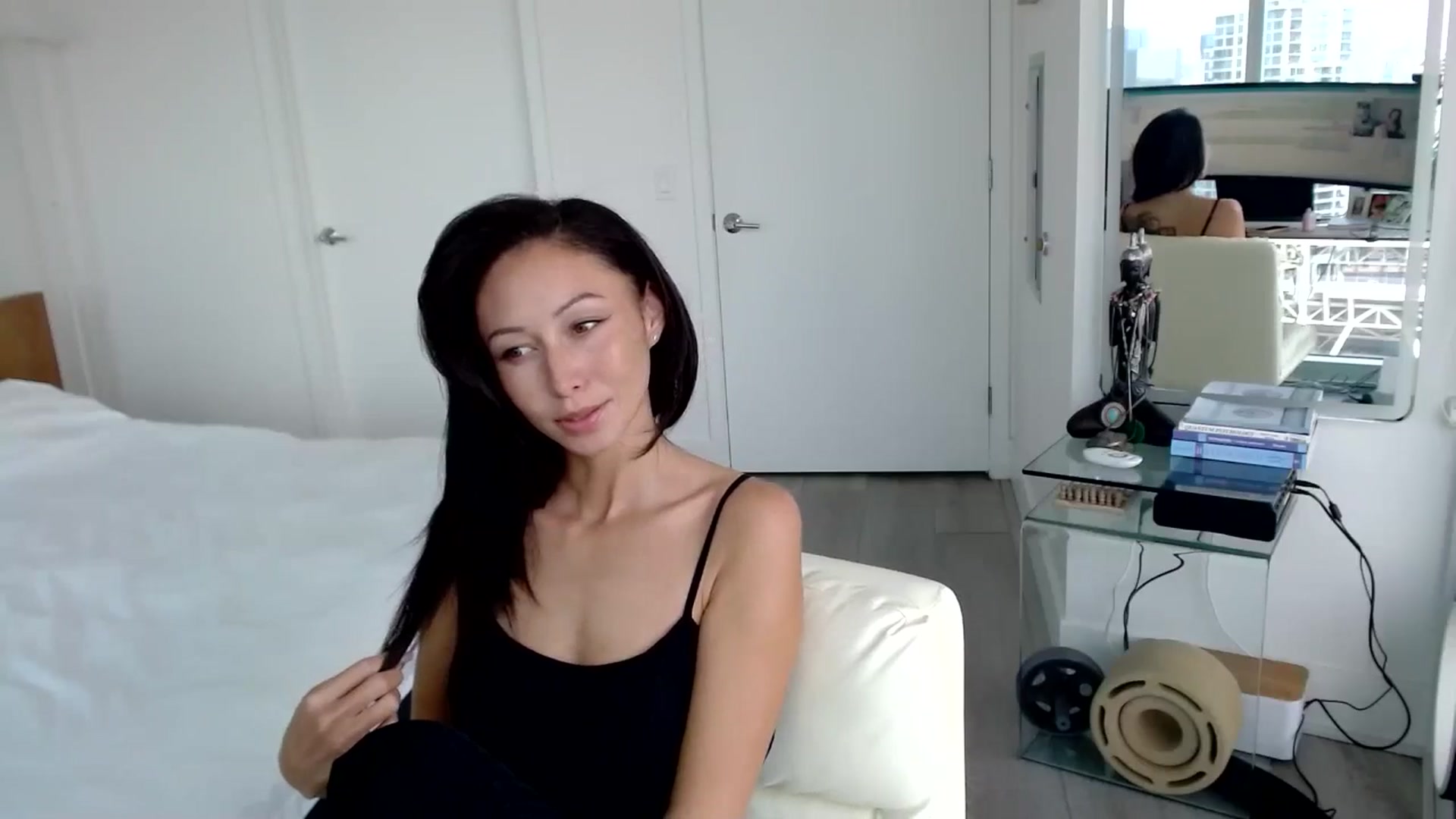 Gallery image thumbnail from BiRTHDAY_B00M's myfreecams stream on, 09/26/2024, 20:34 image 4 of 20