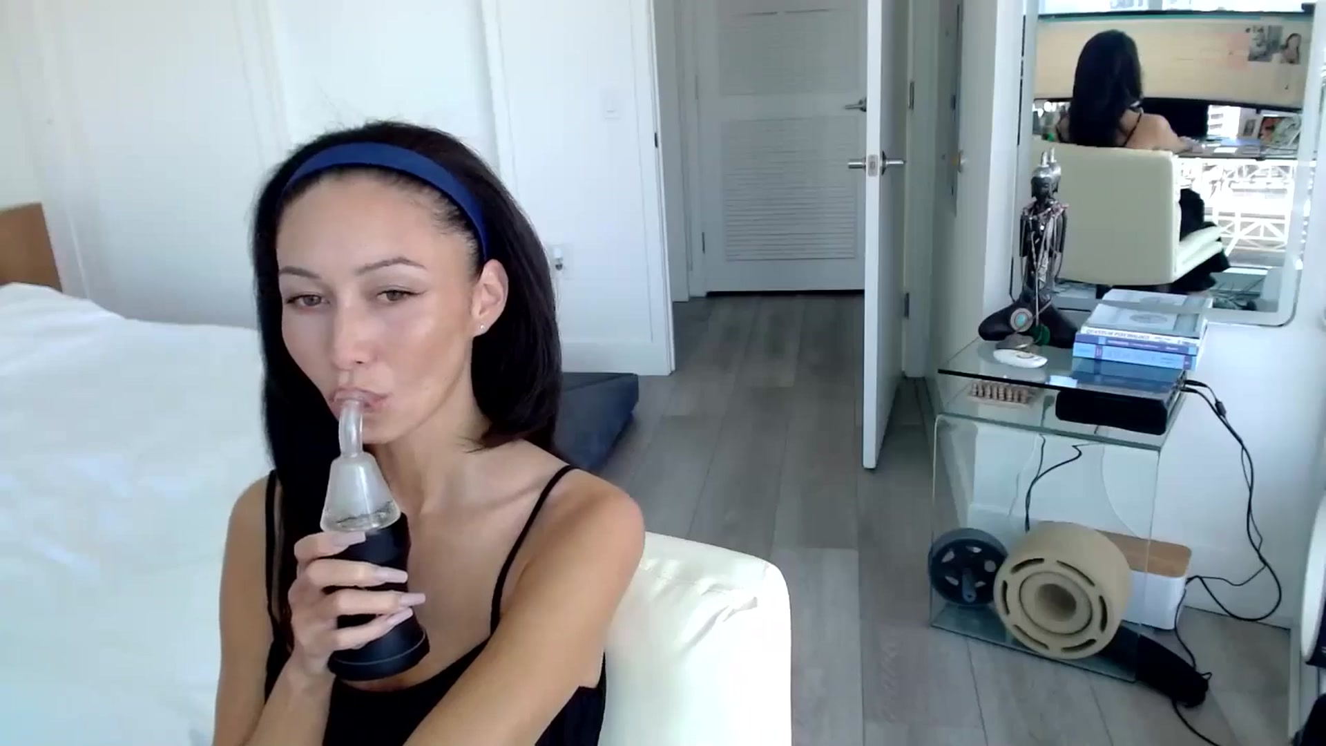 Gallery image thumbnail from BiRTHDAY_B00M's myfreecams stream on, 09/26/2024, 20:34 image 16 of 20