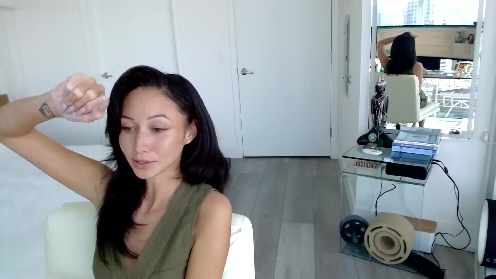Gallery image thumbnail from BiRTHDAY_B00M's myfreecams stream on, 09/27/2024, 22:01 image 15 of 20