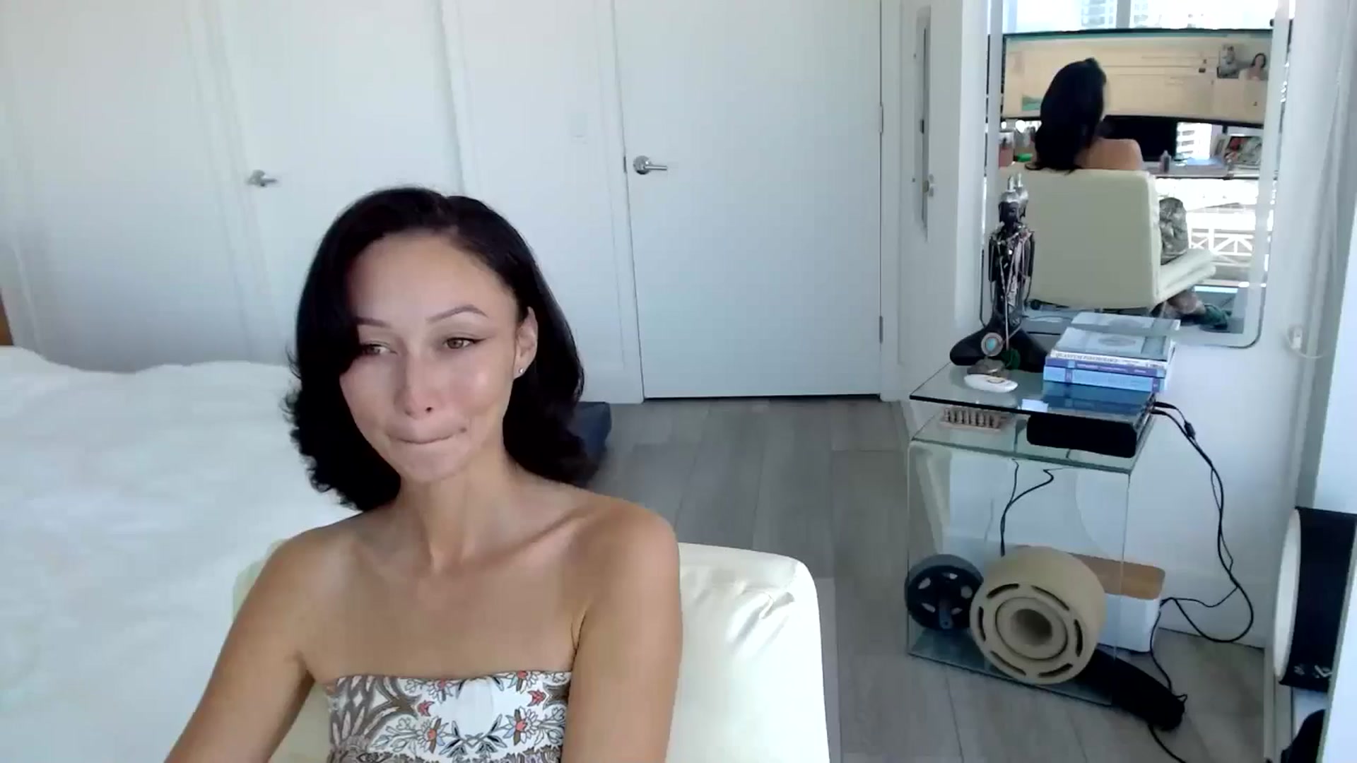 Gallery image thumbnail from BiRTHDAY_B00M's myfreecams stream on, 09/28/2024, 20:47 image 7 of 20