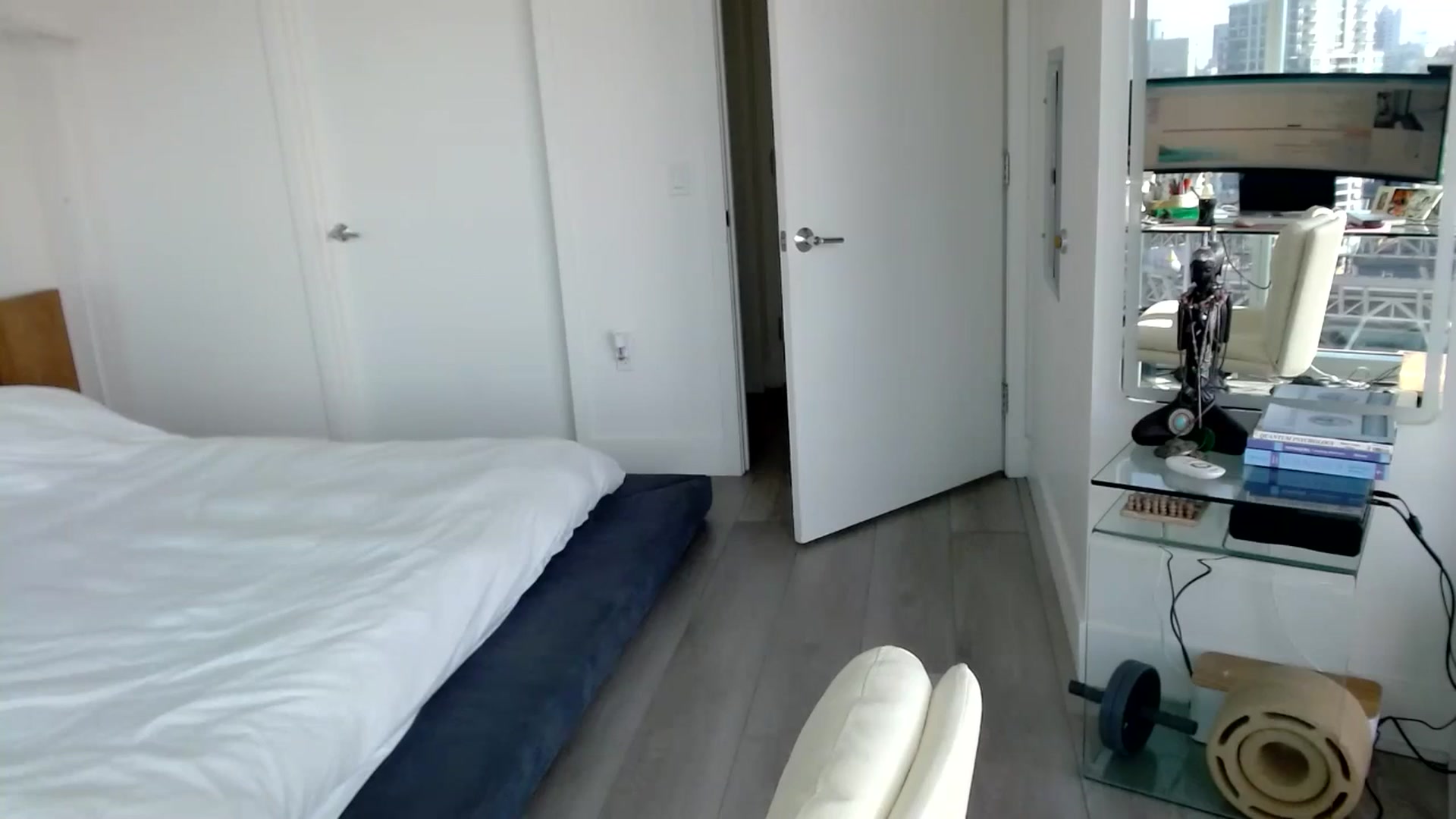 Gallery image thumbnail from BiRTHDAY_B00M's myfreecams stream on, 10/05/2024, 21:48 image 17 of 20