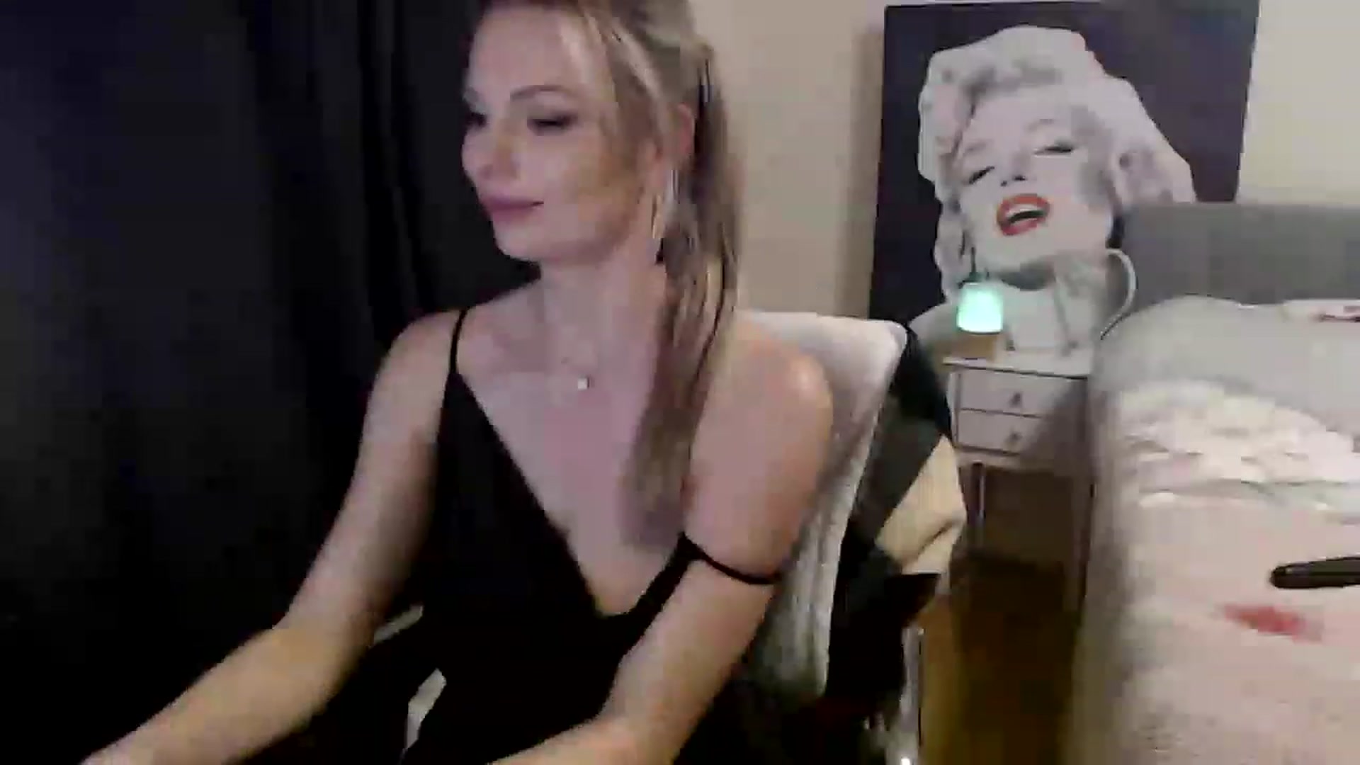 Gallery image thumbnail from BiancaBloom's myfreecams stream on, 02/13/2023, 04:21 image 20 of 20