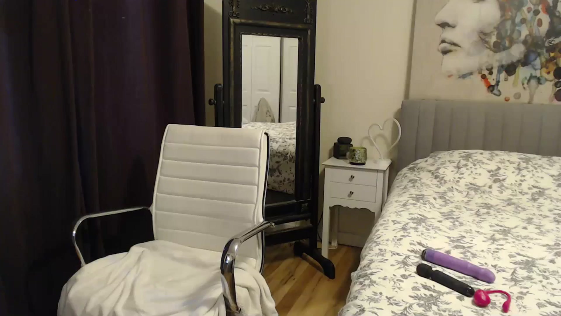Gallery image thumbnail from BiancaBloom's myfreecams stream on, 11/23/2023, 20:42 image 16 of 20