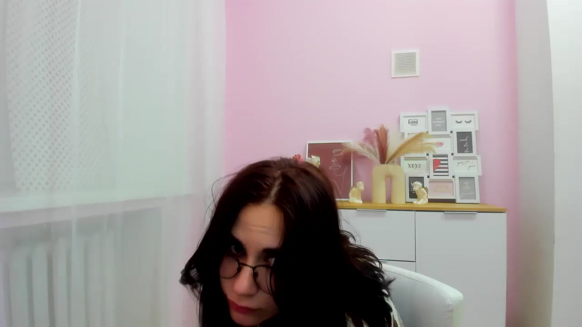 Gallery image thumbnail from BiancaHope's myfreecams stream on, 01/16/2025, 12:43 image 13 of 20