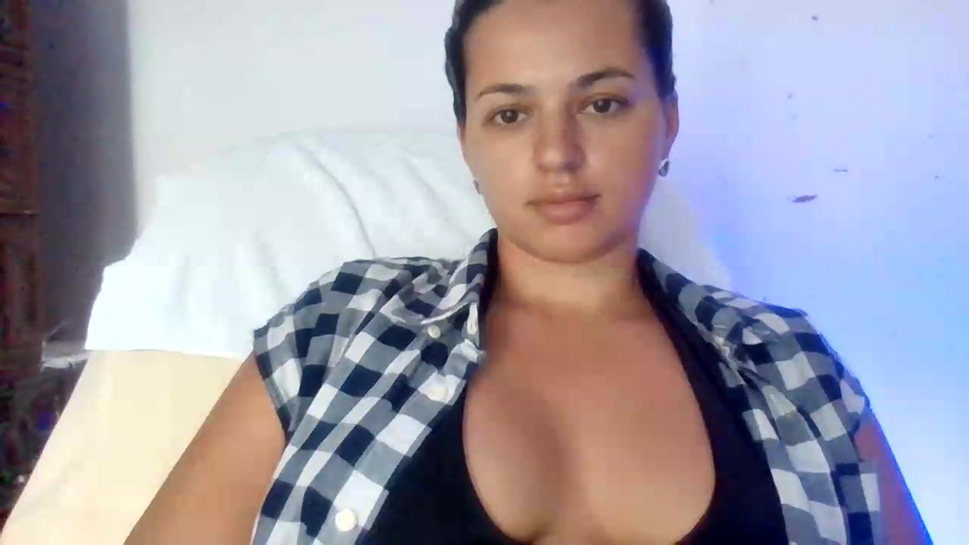 Gallery image thumbnail from BiancaRosseti's myfreecams stream on, 07/13/2026, 08:55 image 20 of 20