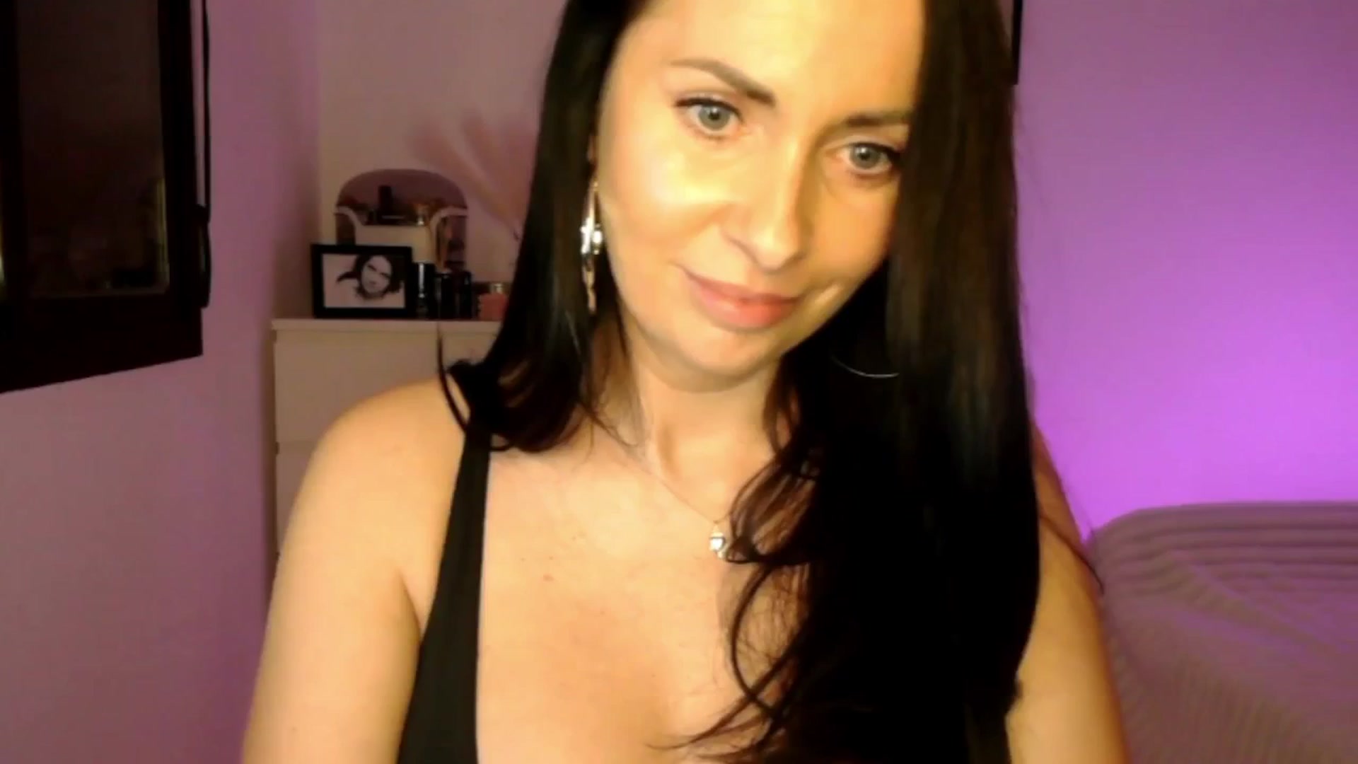 Gallery image thumbnail from BiancaSpice's myfreecams stream on, 01/06/2026, 22:52 image 15 of 20