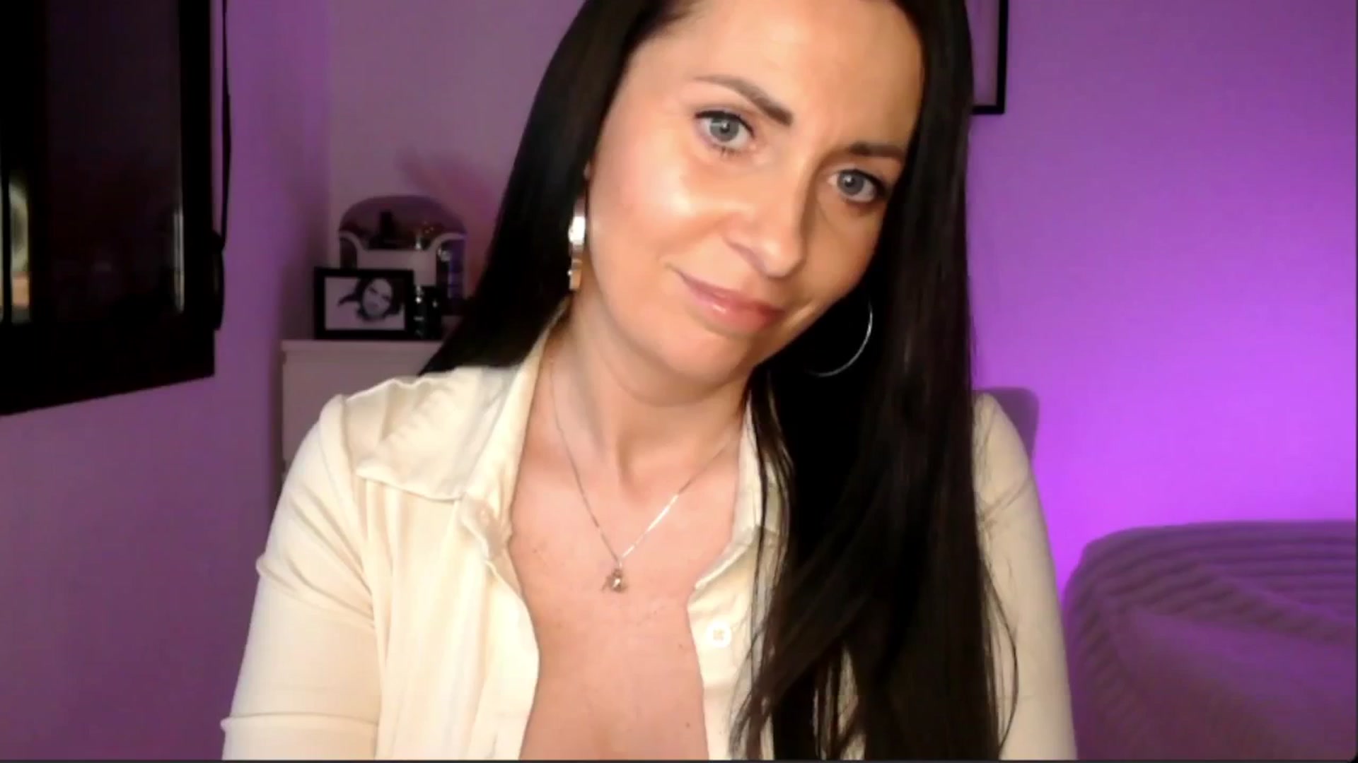 Gallery image thumbnail from BiancaSpice's myfreecams stream on, 01/25/2026, 22:41 image 9 of 20