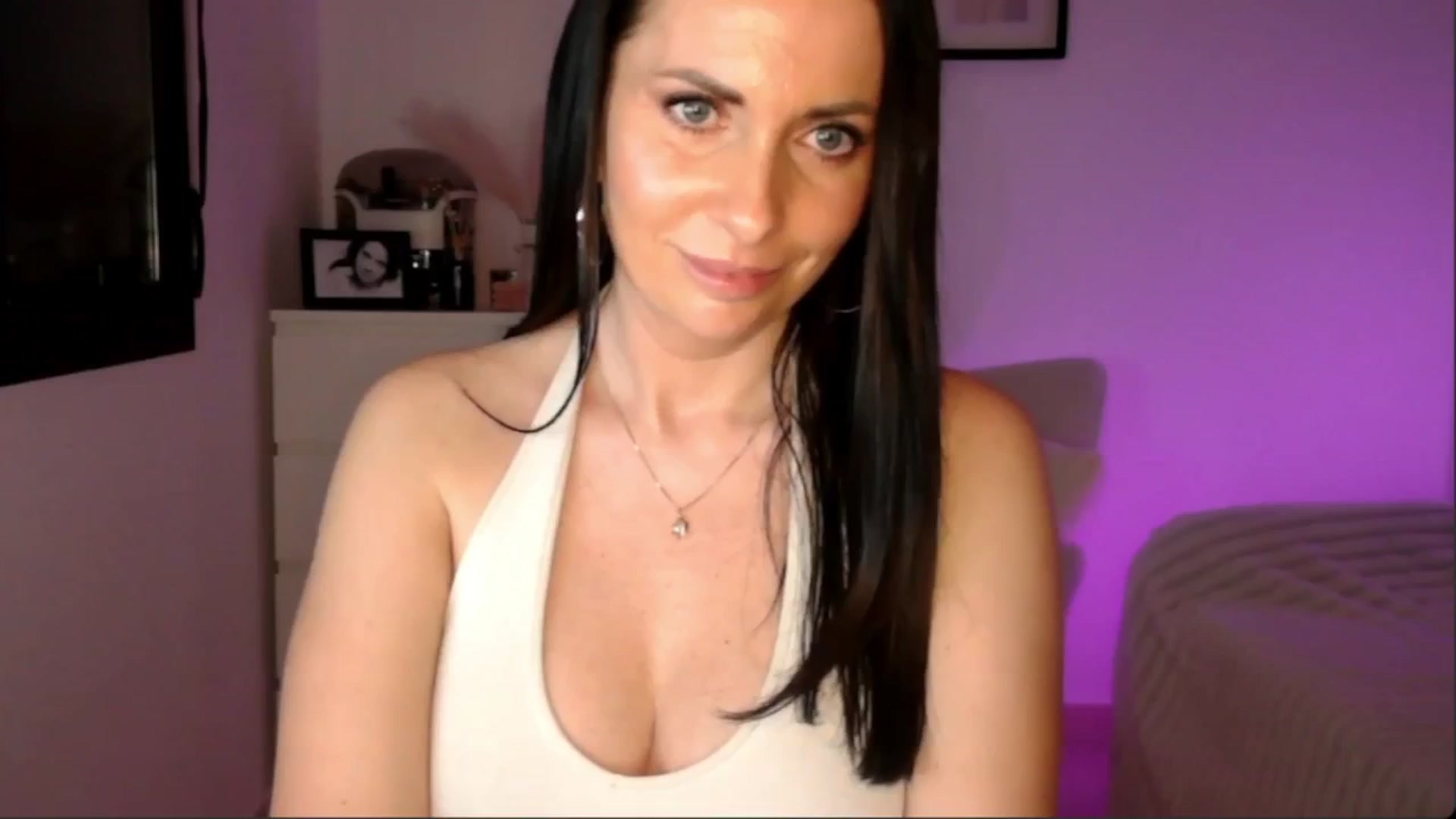 Gallery image thumbnail from BiancaSpice's myfreecams stream on, 02/10/2026, 02:52 image 14 of 20