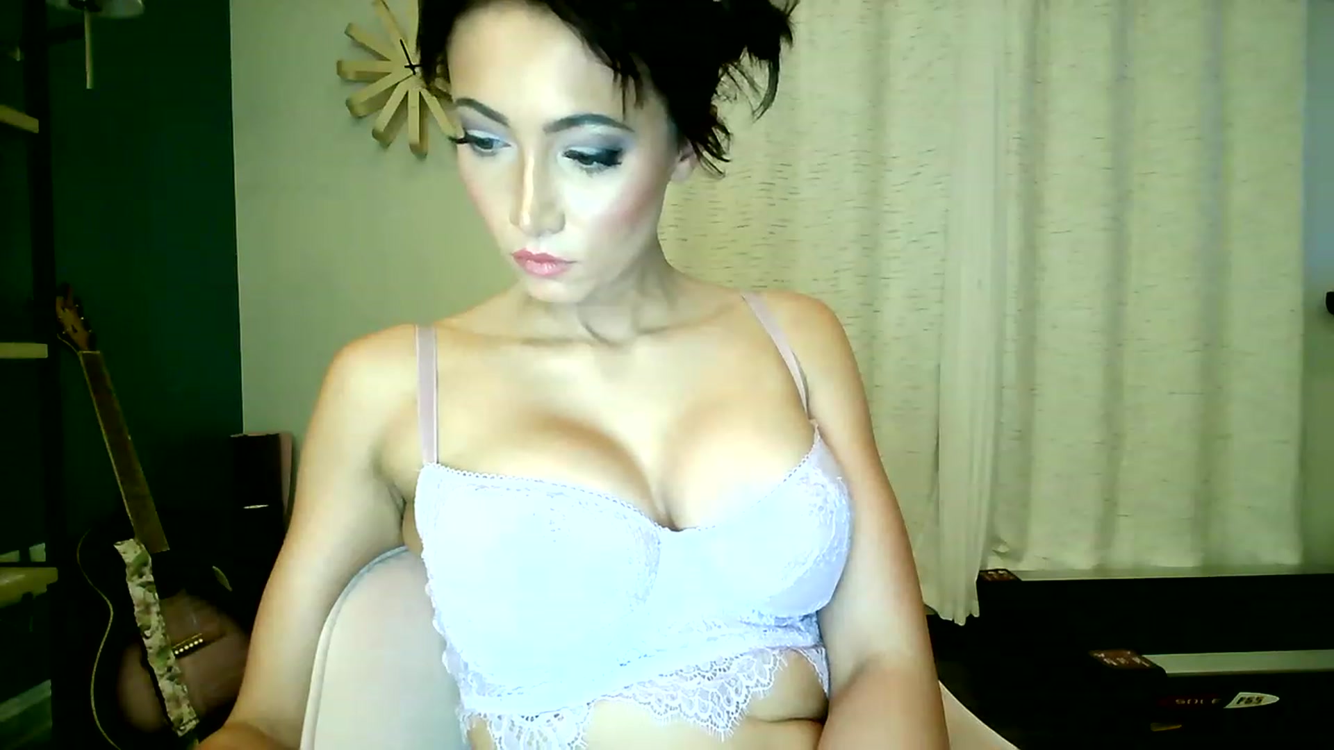 Gallery image thumbnail from BiancaXblack's myfreecams stream on, 11/29/2022, 03:20 image 17 of 20