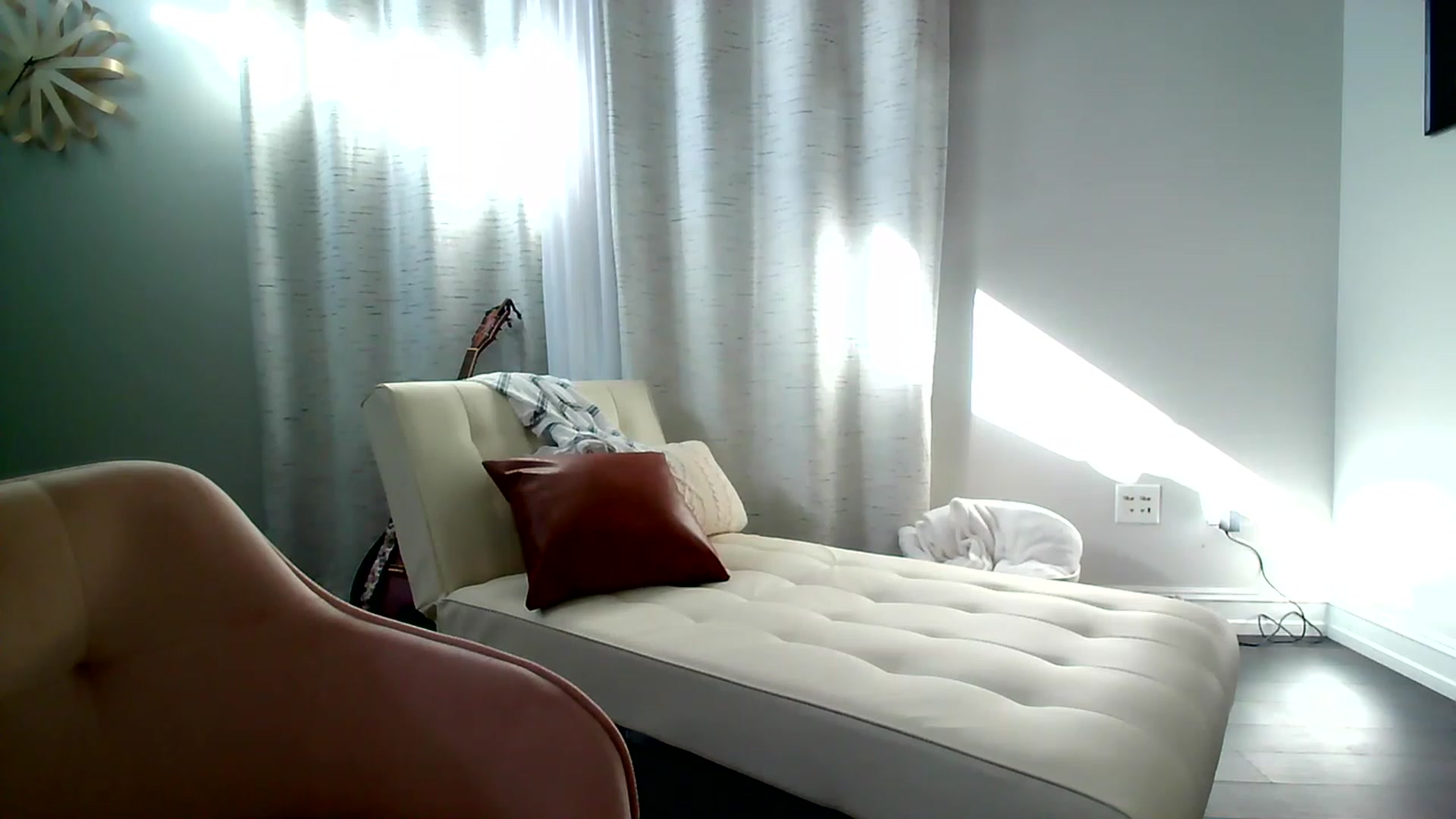 Gallery image thumbnail from BiancaXblack's myfreecams stream on, 12/05/2022, 18:35 image 17 of 20