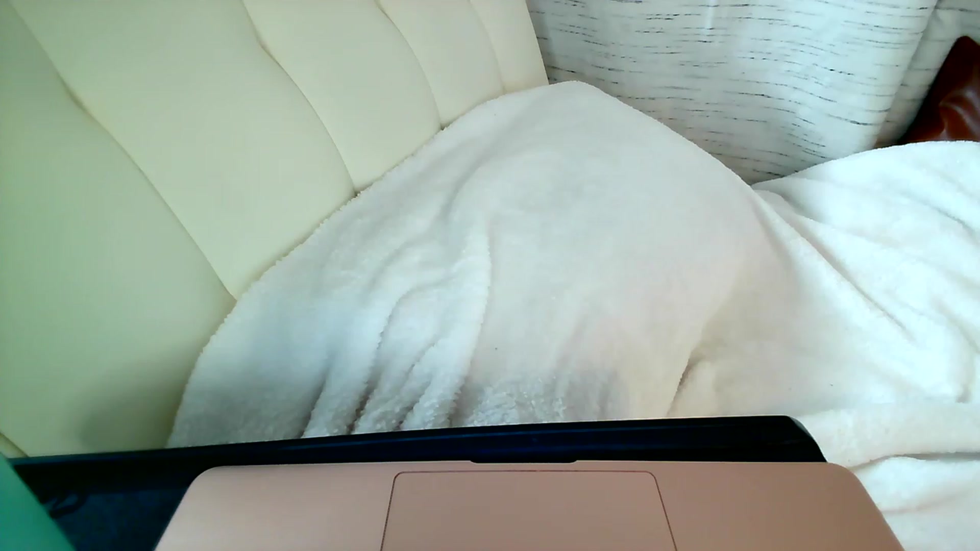 Gallery image thumbnail from BiancaXblack's myfreecams stream on, 12/23/2022, 19:01 image 17 of 20