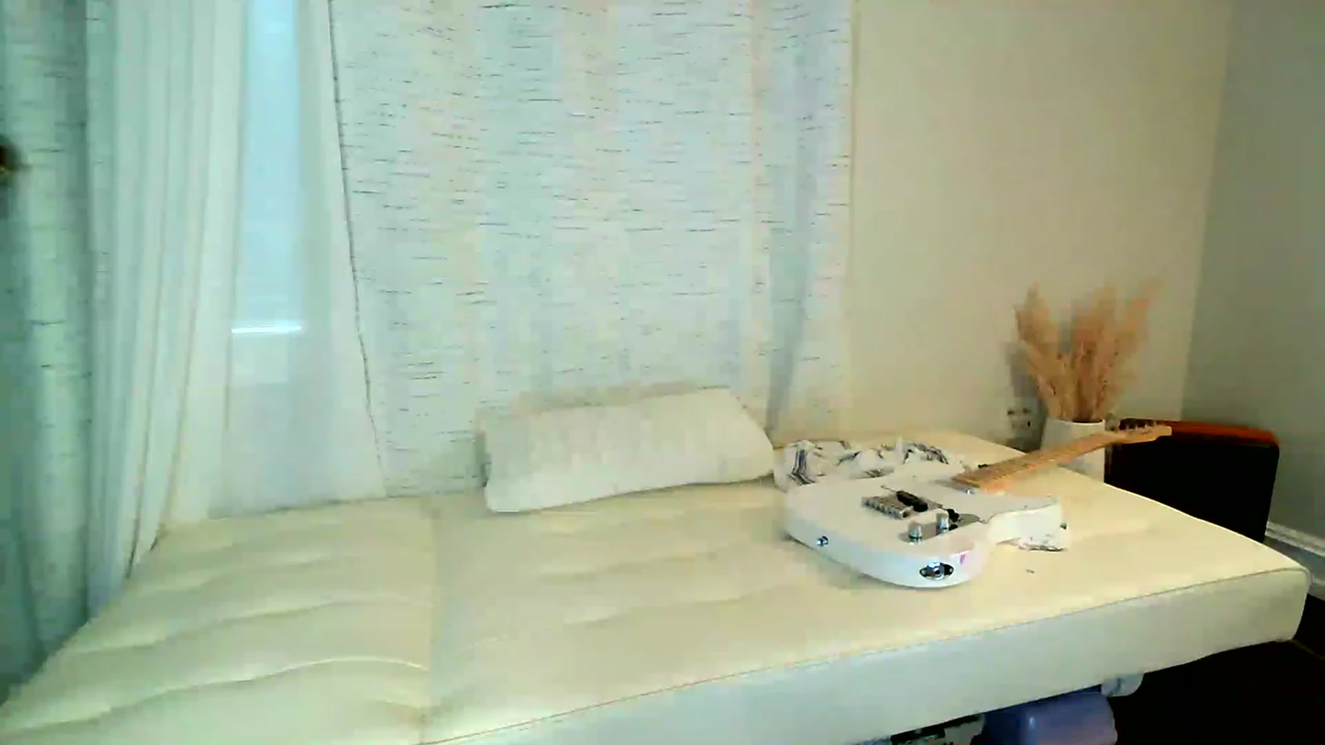 Gallery image thumbnail from BiancaXblack's myfreecams stream on, 03/12/2023, 21:00 image 17 of 20