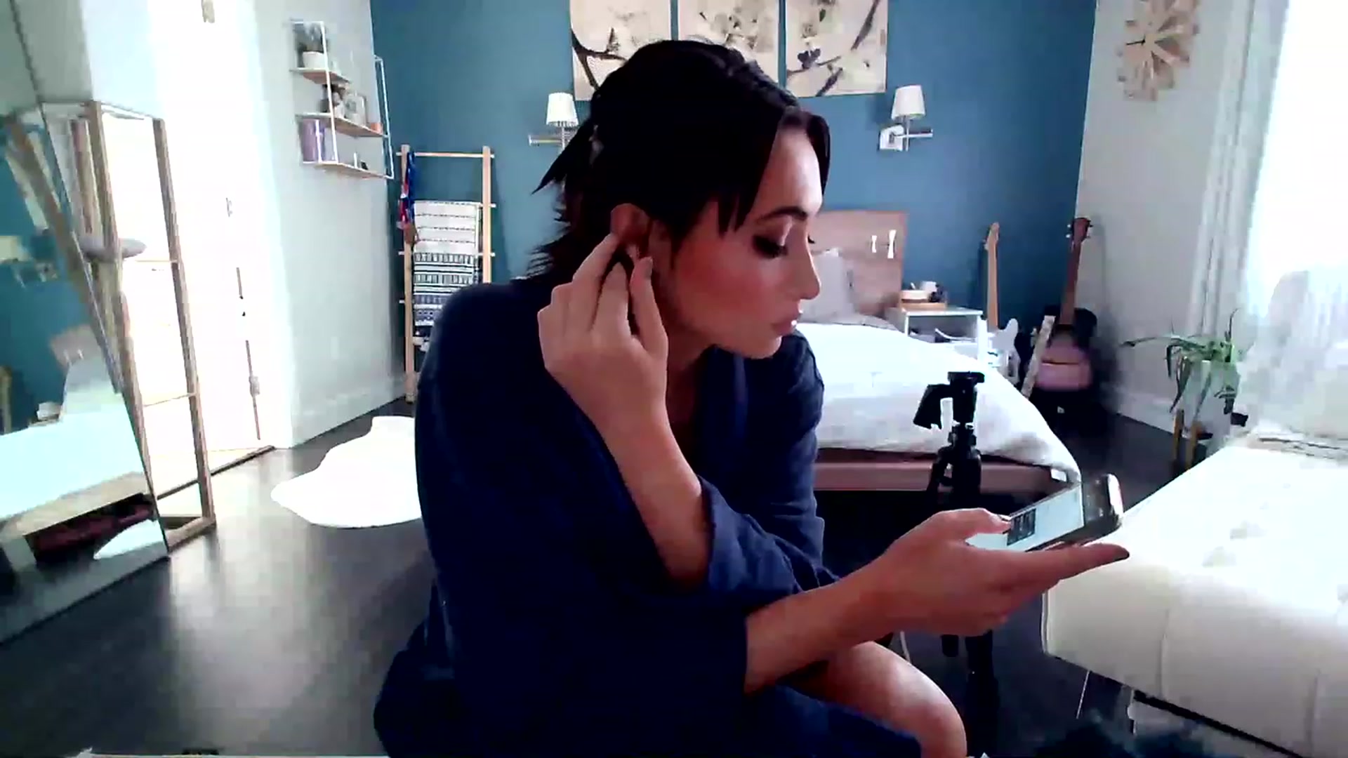 Gallery image thumbnail from BiancaXblack's myfreecams stream on, 04/13/2023, 16:53 image 11 of 20