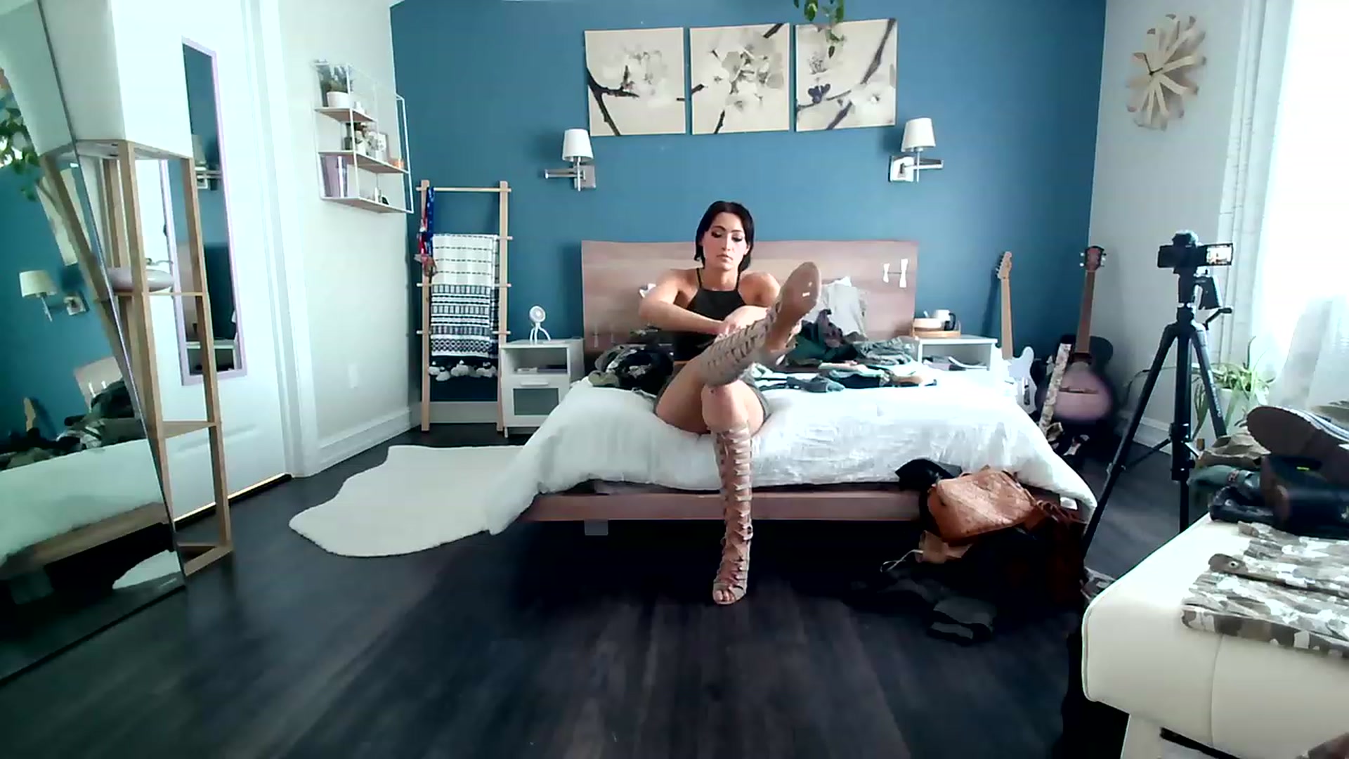 Gallery image thumbnail from BiancaXblack's myfreecams stream on, 04/13/2023, 18:55 image 16 of 20
